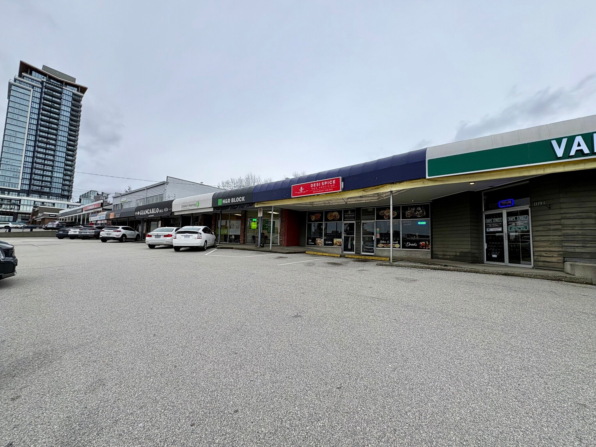1115 Austin Ave, Coquitlam, BC à louer Photo principale– Image 1 sur 2