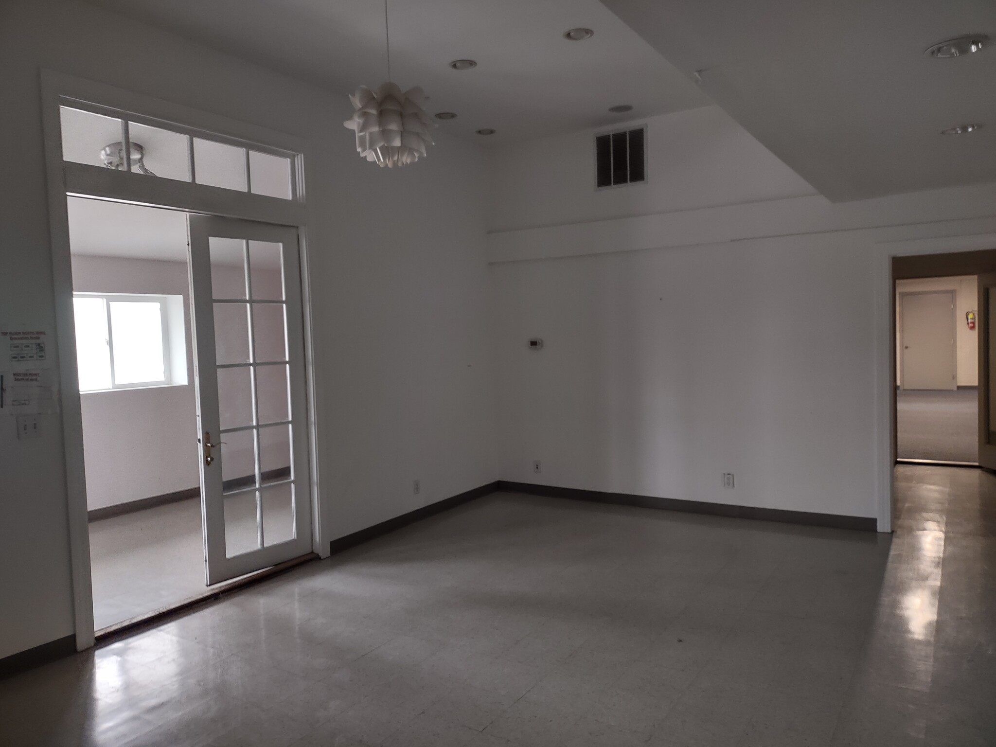 1961 Meeker Ave, Richmond, CA à louer Hall d’entrée– Image 1 sur 5
