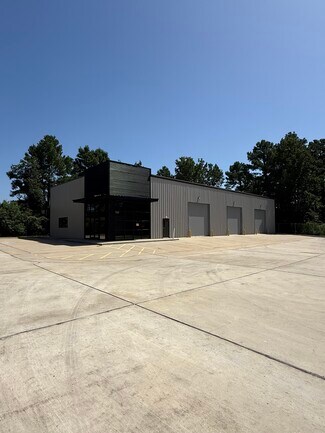 Plus de détails pour 16402 Farm to Market 2920 Rd, Tomball, TX - Industriel/Logistique à louer