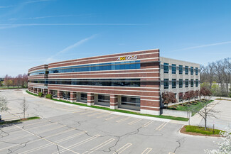 Plus de détails pour 900 N Squirrel Rd, Auburn Hills, MI - Bureau à louer