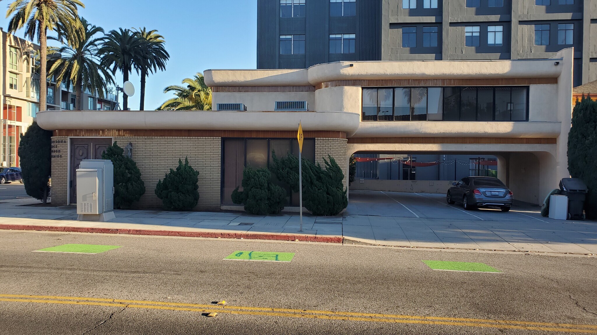 632 Arizona Ave, Santa Monica, CA à louer Photo de l’immeuble– Image 1 sur 9