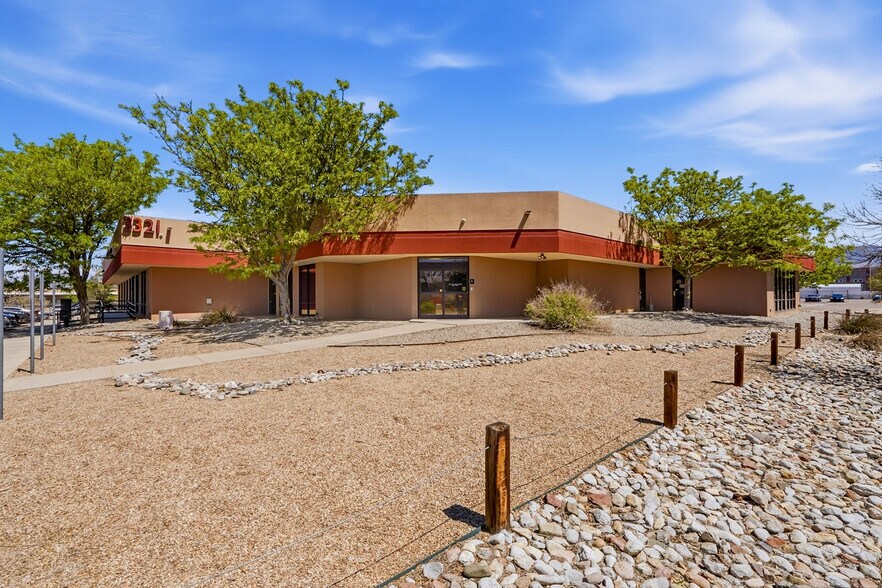 3121 Amherst NE dr, Albuquerque, NM à vendre - Photo de l’immeuble – Image 2 sur 25