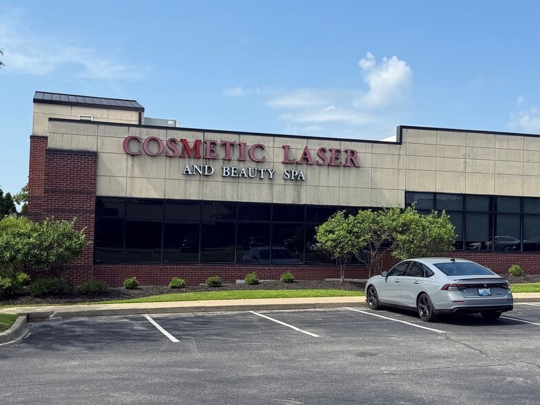 3000-3026 Eastpoint Pky, Louisville, KY à vendre - Photo de l’immeuble – Image 2 sur 8