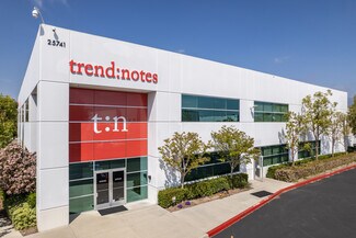 Plus de détails pour 25741 Atlantic Ocean Dr, Lake Forest, CA - Local d’activités à vendre