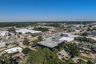 719 Sawdust Rd, The Woodlands, TX - VUE AÉRIENNE  vue de carte - Image1