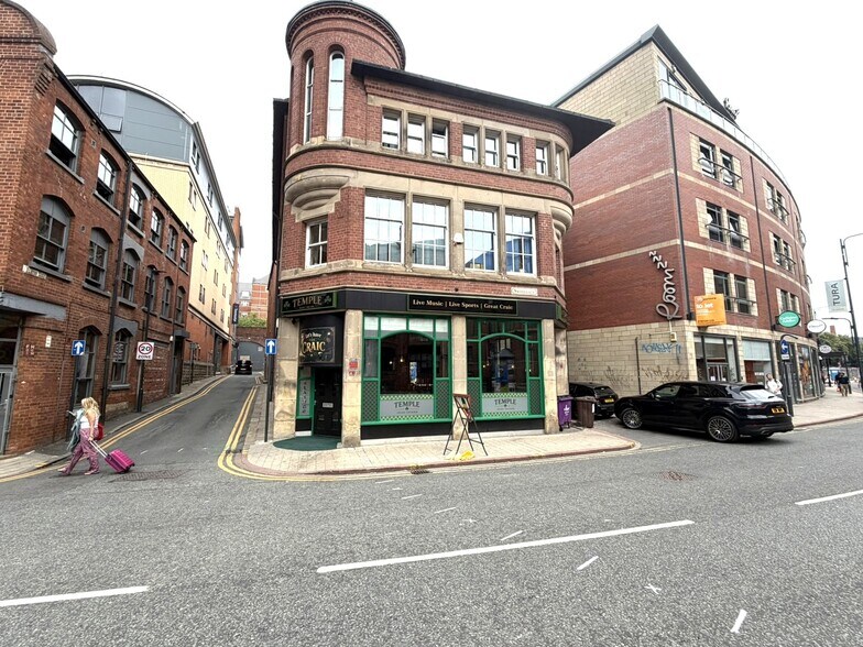 22-23 Blayds Yard, Leeds à louer - Photo de l’immeuble – Image 1 sur 2
