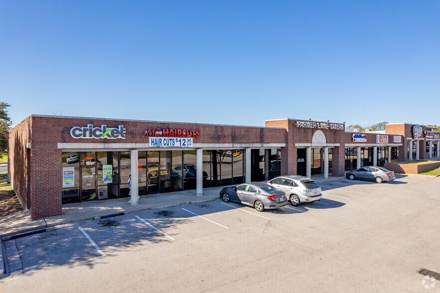 2121 Parmer Ln, Austin, TX à louer - Photo de l’immeuble – Image 2 sur 4