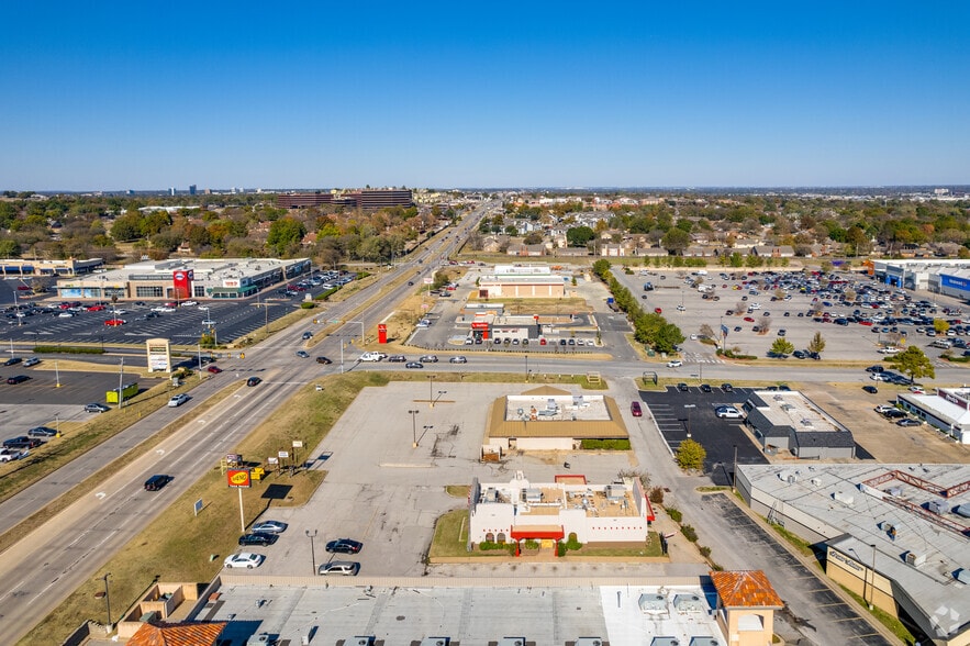 6825 S Memorial Dr, Tulsa, OK à louer - Aérien – Image 2 sur 4