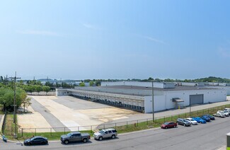 Plus de détails pour 6100 Columbia Park Rd, Landover, MD - Industriel/Logistique à louer