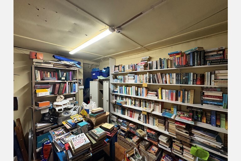 24 Botanic Av, Belfast à louer - Photo de l’immeuble – Image 2 sur 7