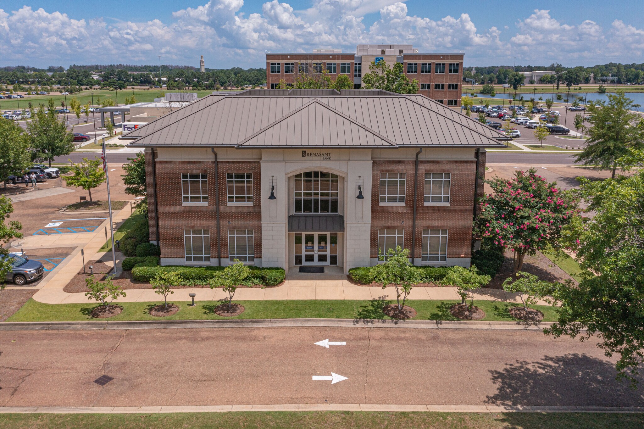 1600 Highland Colony Pky, Madison, MS à louer Photo principale– Image 1 sur 21
