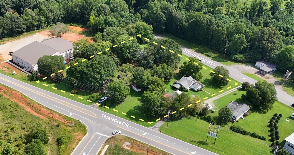 1007 N Nc-16 Hwy, Denver, NC à vendre - Photo de l’immeuble – Image 1 sur 4