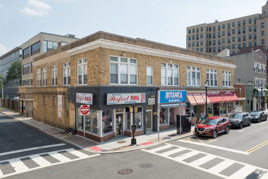 238 Main St, Hackensack, NJ à louer - Photo de l’immeuble – Image 3 sur 18
