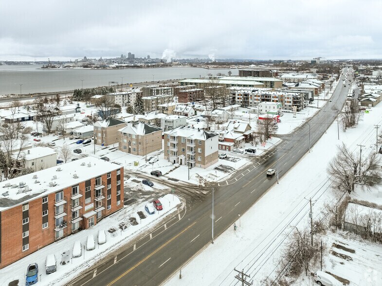 1 Rue Sainte-Cécile, Québec, QC à vendre - Aérien – Image 2 sur 3