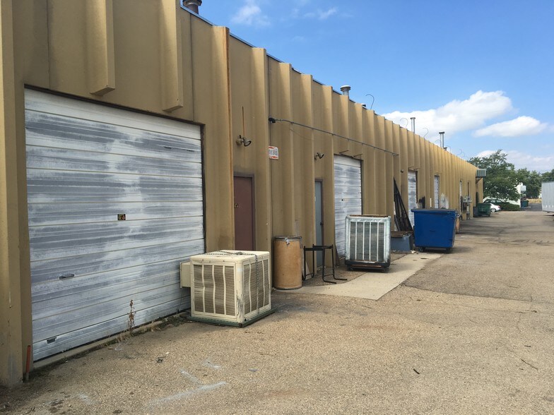 1336 Sherman Dr, Longmont, CO à louer - Photo de l’immeuble – Image 3 sur 8