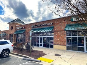 11479-11495 Berry Rd, Waldorf, MD à louer Photo intérieure– Image 1 sur 1