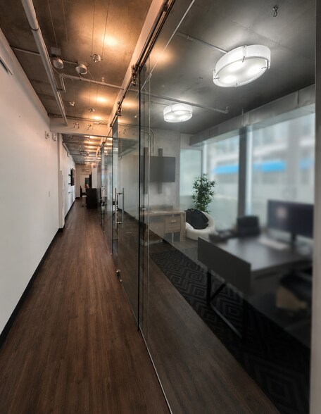 109-111 N 12th St, Tampa, FL à louer - Photo intérieure – Image 3 sur 10