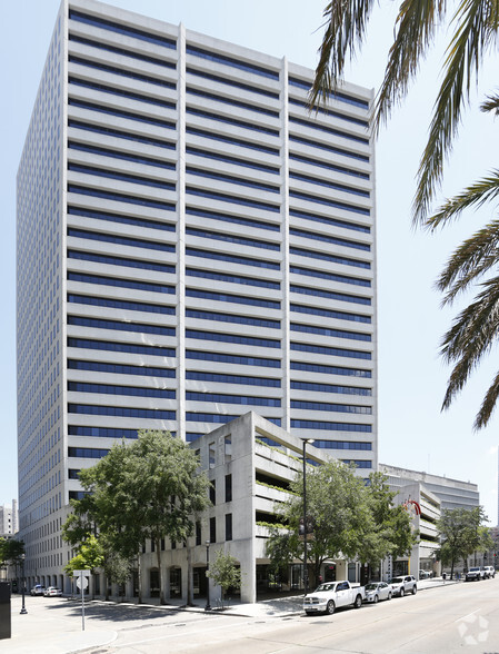 1515 Poydras St, New Orleans, LA à louer - Photo principale – Image 1 sur 5