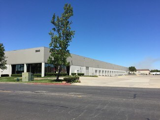 Plus de détails pour 3940 Seaport Blvd, West Sacramento, CA - Industriel/Logistique à louer