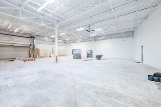 507 E Calles St, Austin, TX à louer Photo de l’immeuble– Image 2 sur 4