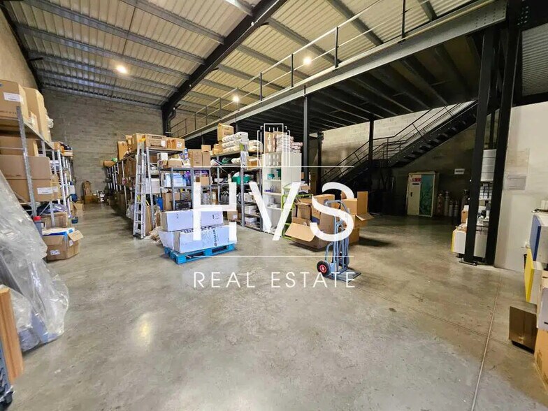 Local d’activités dans Meyreuil à louer - Photo intérieure – Image 3 sur 8