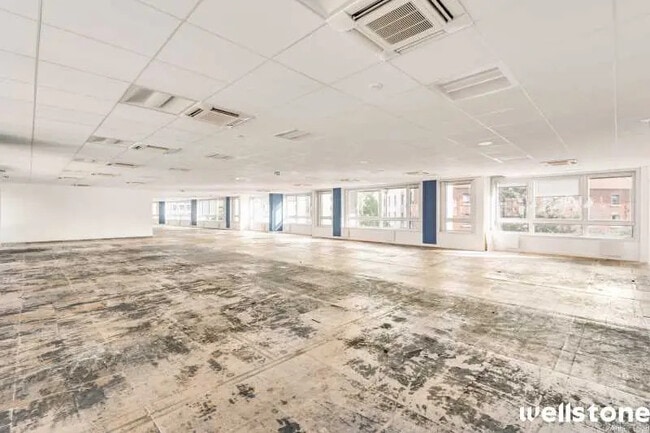 Plus de détails pour 28-30 Rue De Cambrai, Paris - Bureau à louer