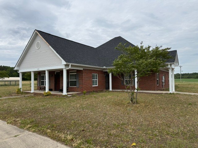 418 Menola Saint John Rd, Ahoskie, NC à vendre - Photo de l’immeuble – Image 2 sur 22