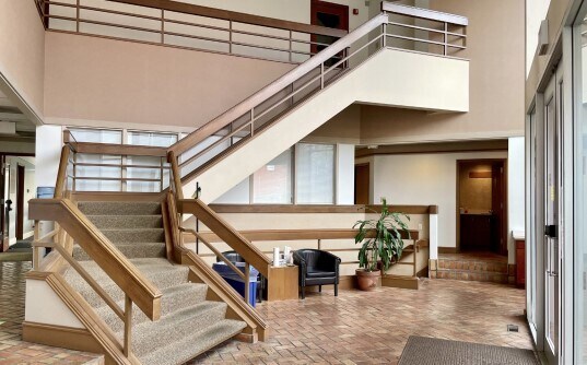3301 Burke Ave N, Seattle, WA à louer - Hall d’entrée – Image 3 sur 6