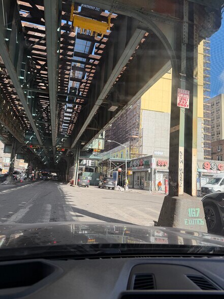 1985-1991 Jerome Ave, Bronx, NY à louer - Photo de l’immeuble – Image 2 sur 23