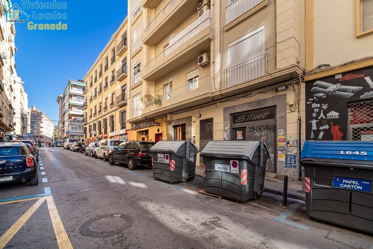 Local commercial dans Granada, Granada à vendre Photo de l’immeuble– Image 1 sur 15