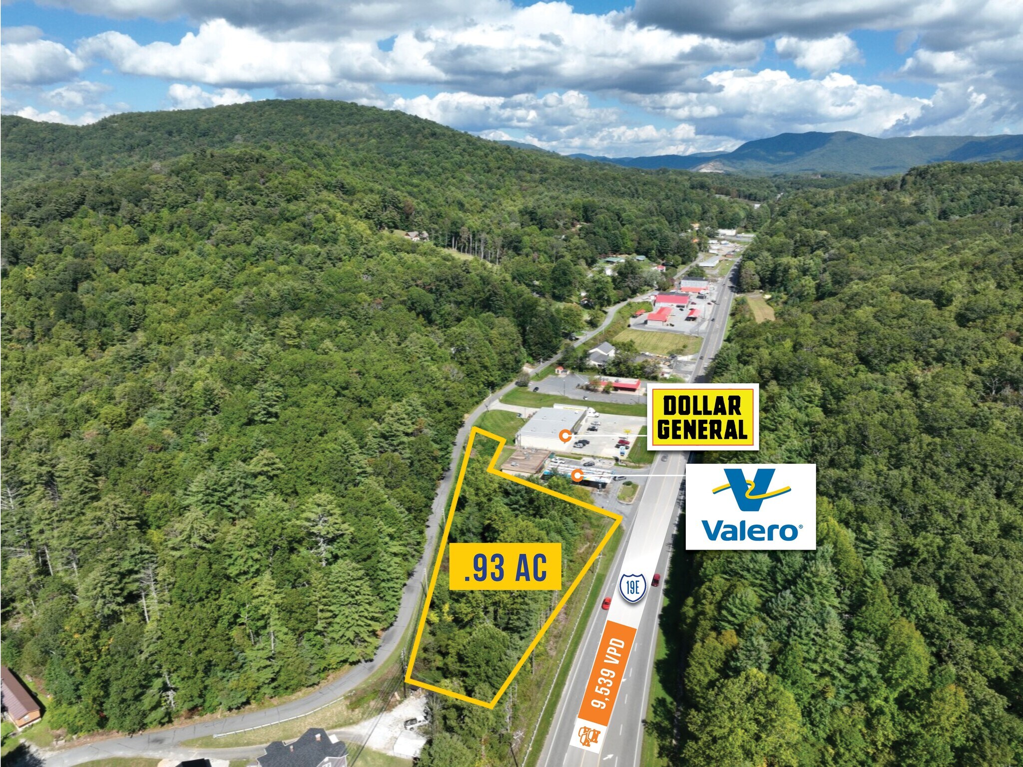 adj. to 6159 US-19E, Spruce Pine, NC à vendre Photo principale– Image 1 sur 4