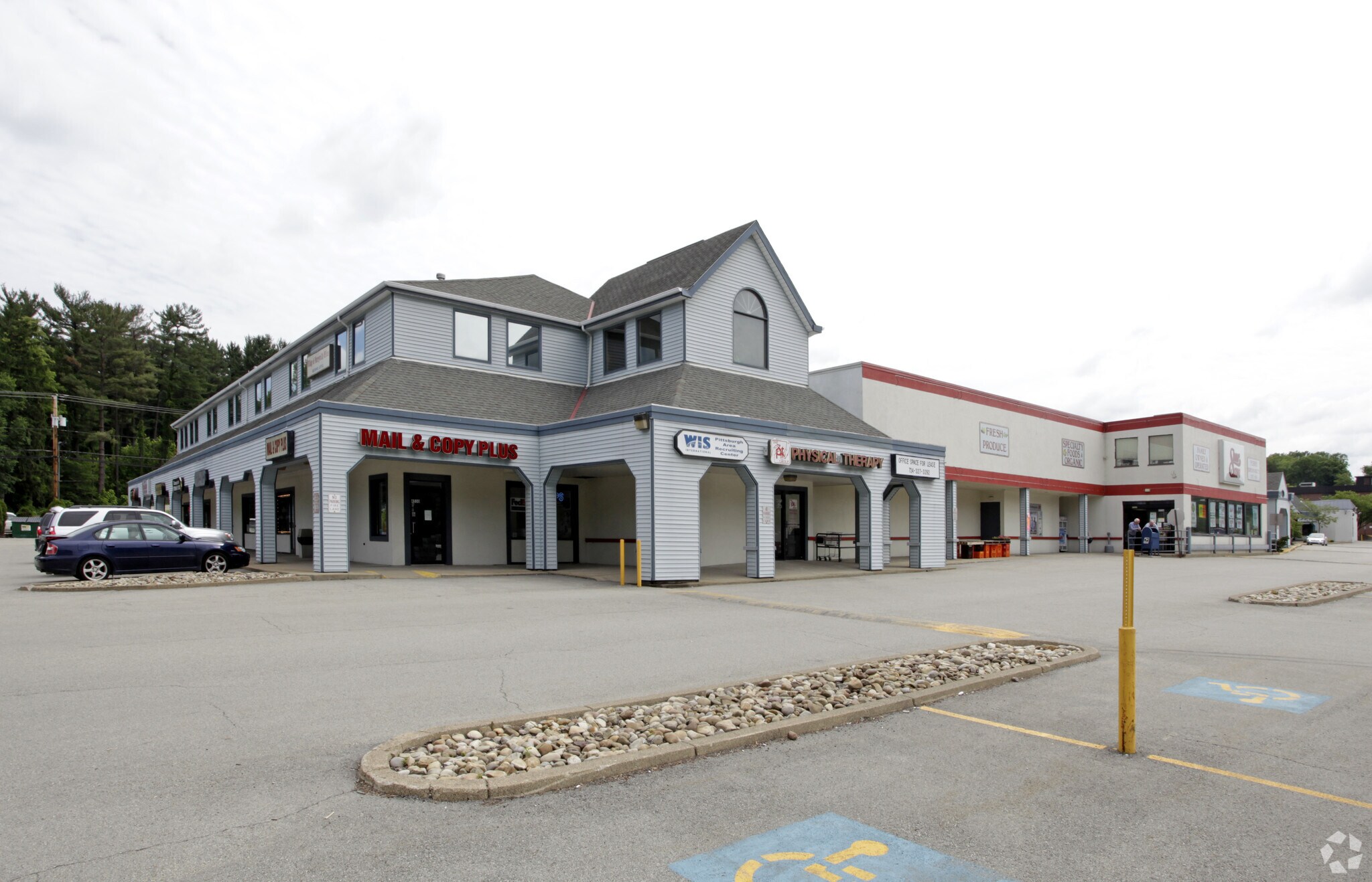 4536 William Penn Hwy, Murrysville, PA à louer Photo principale– Image 1 sur 13