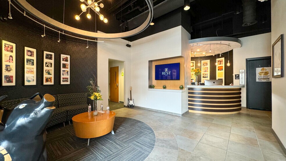 333 E Eighth St, Cincinnati, OH à vendre - Photo de l’immeuble – Image 2 sur 51