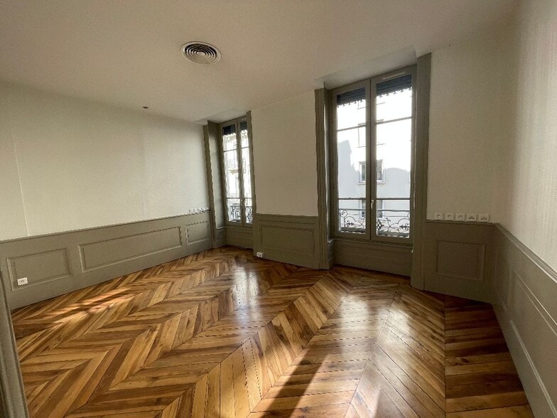 55 Rue Président Edouard Herriot, Lyon à louer - Photo intérieure – Image 2 sur 6