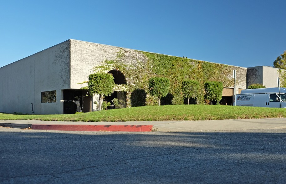 1115 Mark Ave, Carpinteria, CA à louer - Photo de l’immeuble – Image 3 sur 4