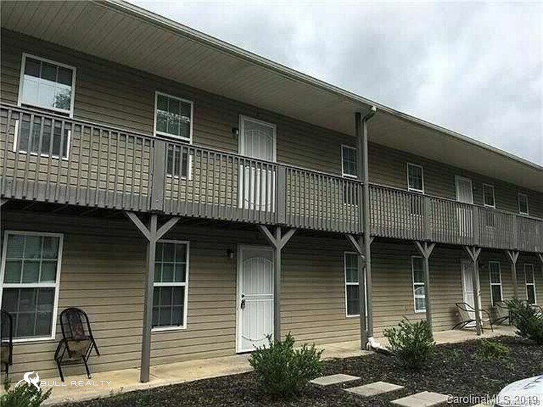 56 Tribune St, Concord, NC à vendre - Photo de l’immeuble – Image 2 sur 7