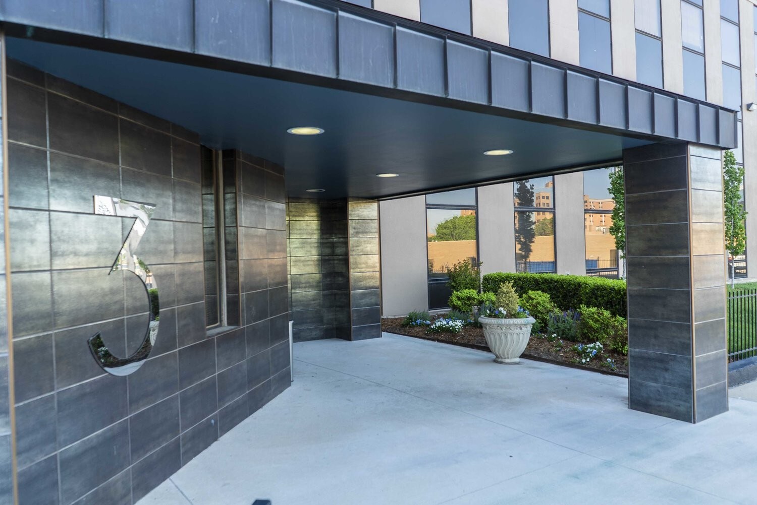 3613 NW 56th St, Oklahoma City, OK à louer Photo principale– Image 1 sur 13