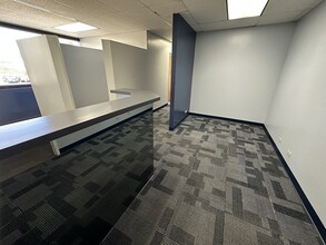 3615 Harding Ave, Honolulu, HI à louer Photo intérieure– Image 2 sur 12