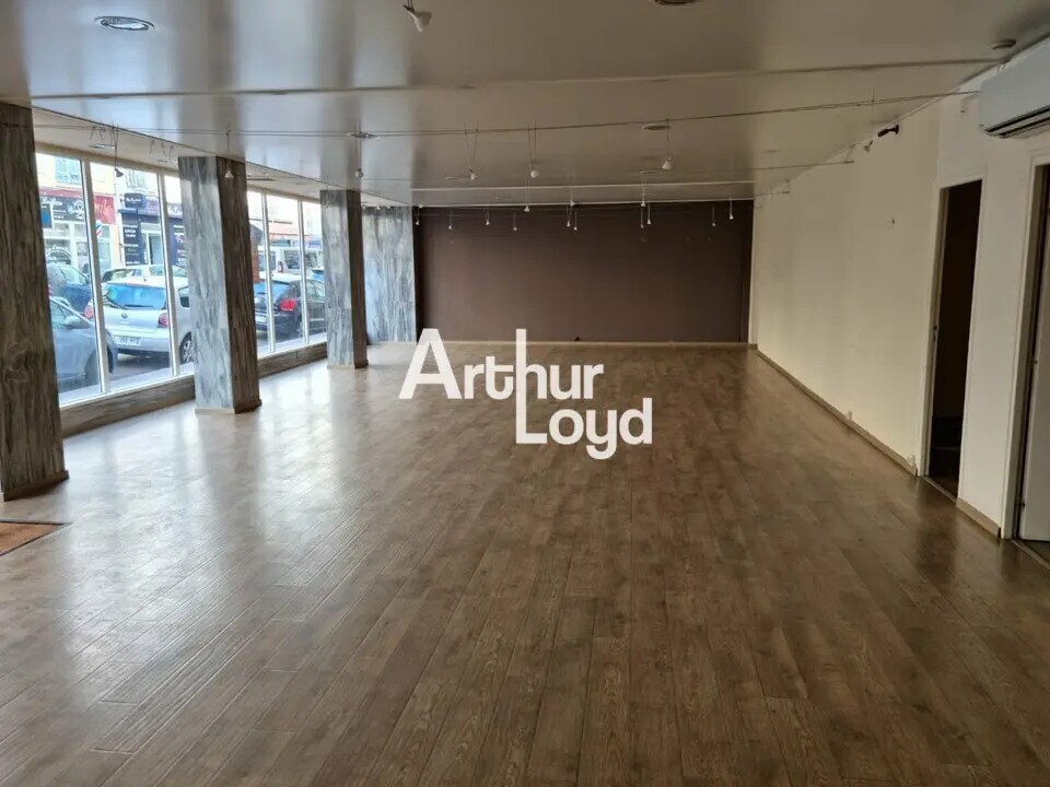 Local commercial dans Nice à vendre Photo intérieure– Image 1 sur 8