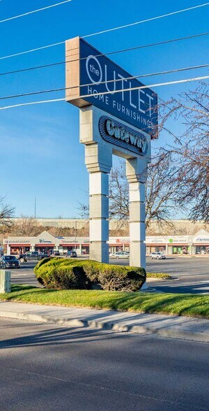 2655-2789 S Broadway Ave, Boise, ID à louer - Photo de l’immeuble – Image 3 sur 5
