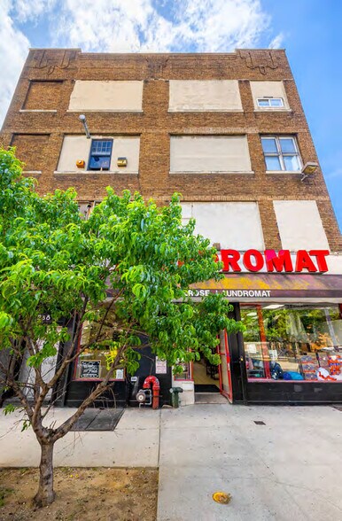 238 Melrose St, Brooklyn, NY à vendre - Photo de l’immeuble – Image 1 sur 1