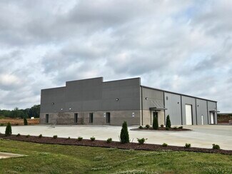 Plus de détails pour 250 Royal Dr, Madison, AL - Industriel/Logistique à louer