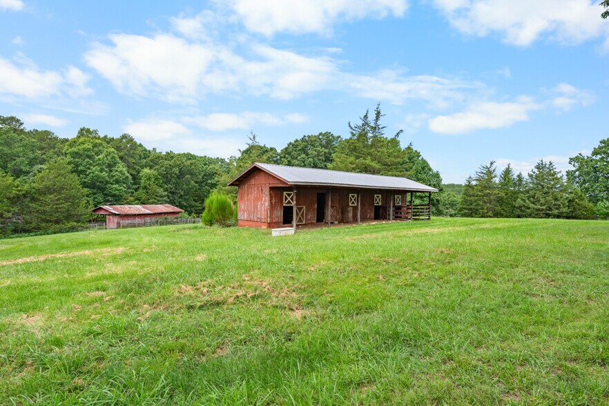 8509 S Lowell Rd, Bahama, NC à vendre - Photo de l’immeuble – Image 3 sur 34