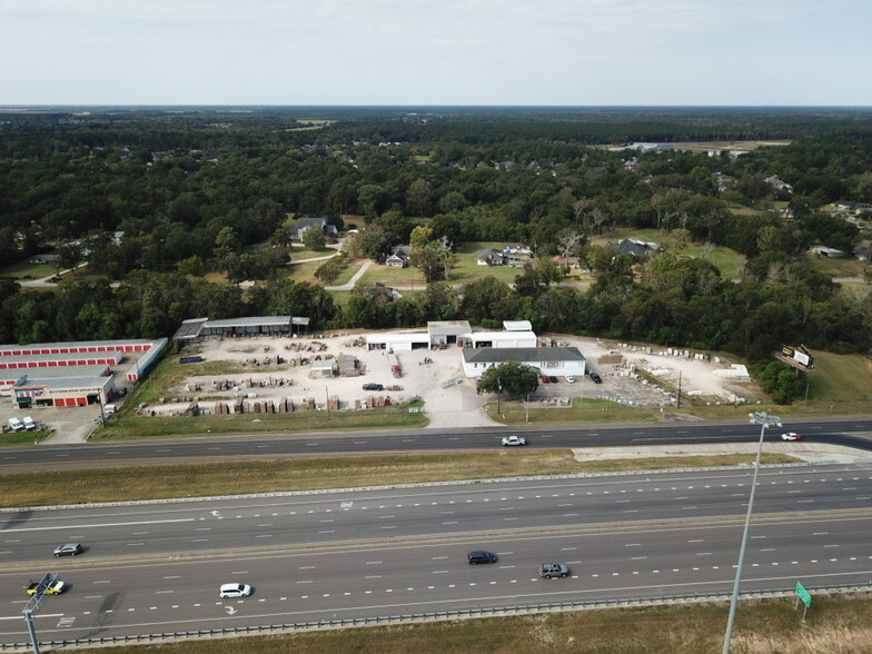 8185 Eastex Fwy, Beaumont, TX à louer - Photo de l’immeuble – Image 1 sur 7