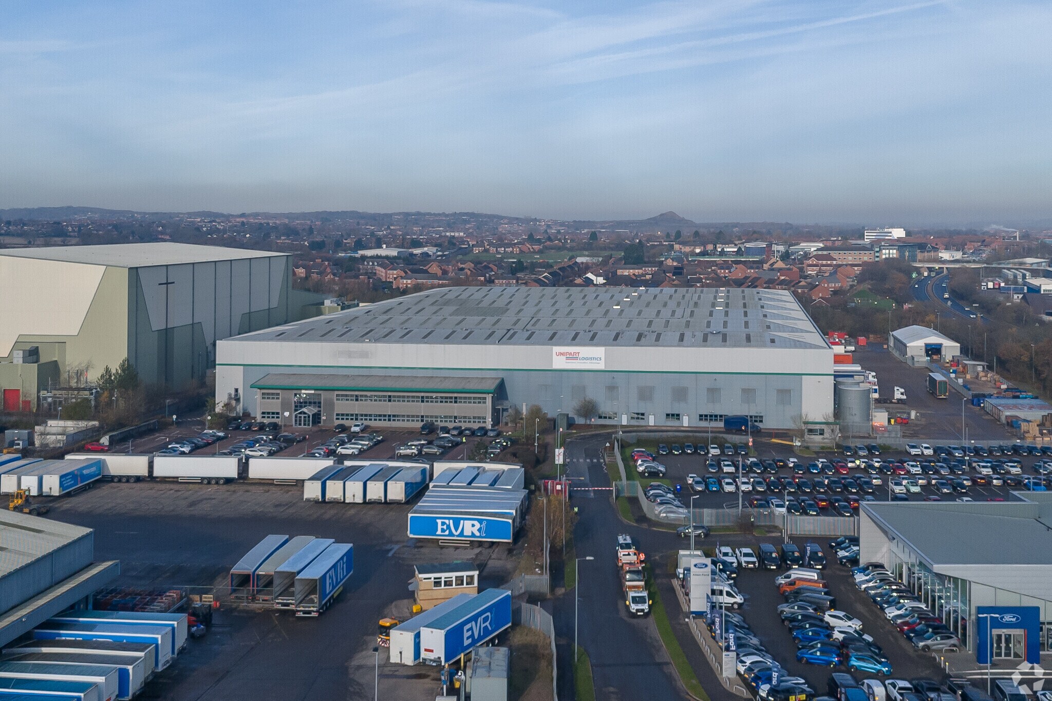 12 Hamilton Way, Nuneaton à vendre Photo principale– Image 1 sur 3