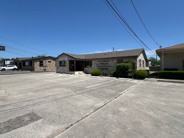 907 S Main St, Copperas Cove, TX à vendre - Photo de l’immeuble – Image 3 sur 23