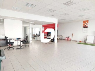 Plus de détails pour Local commercial à louer