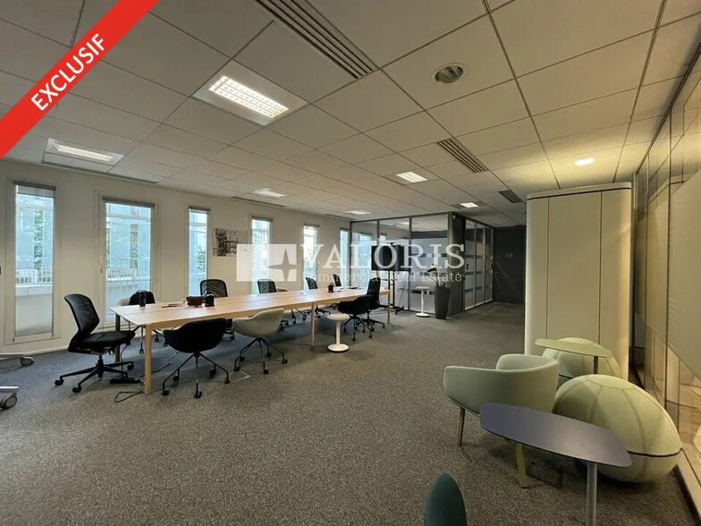Bureau dans Lyon à louer - Photo de l’immeuble – Image 3 sur 7