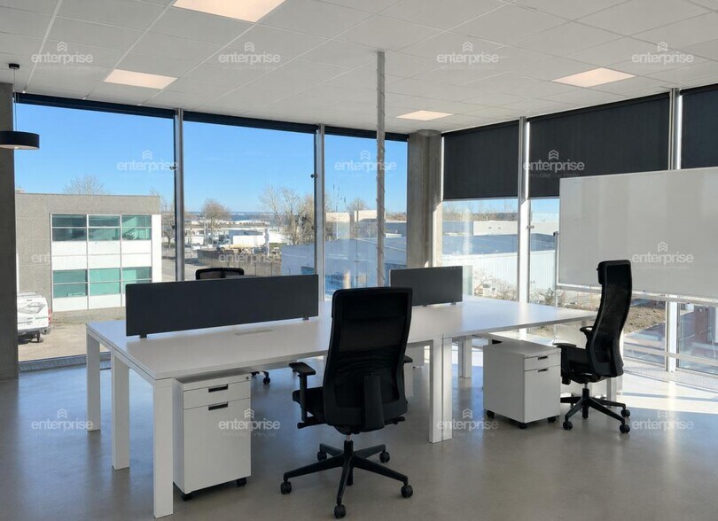 Bureau dans Amiens à louer - Photo intérieure – Image 2 sur 7