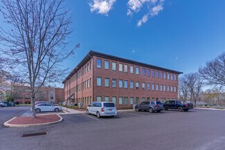 Plus de détails pour 370 E Maple Ave, Langhorne, PA - Bureau à louer
